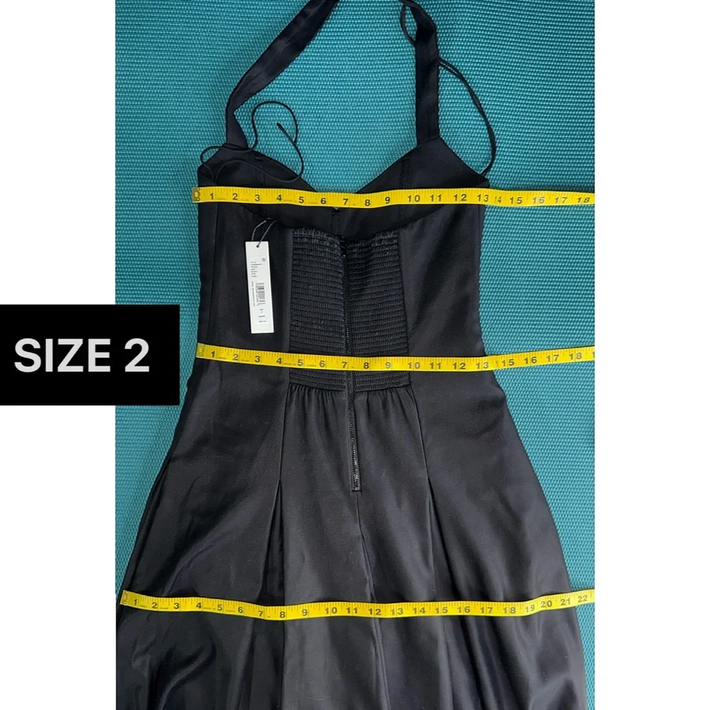 Alice + Olivia Isabelle Black Structured Pleated Flared Midi Dress